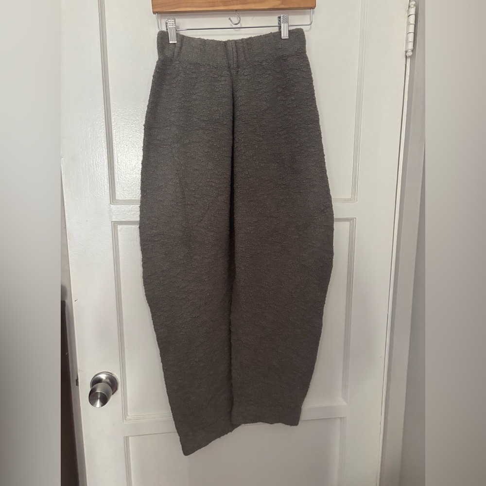 LAUREN MANOOGIAN tapered pants size 1